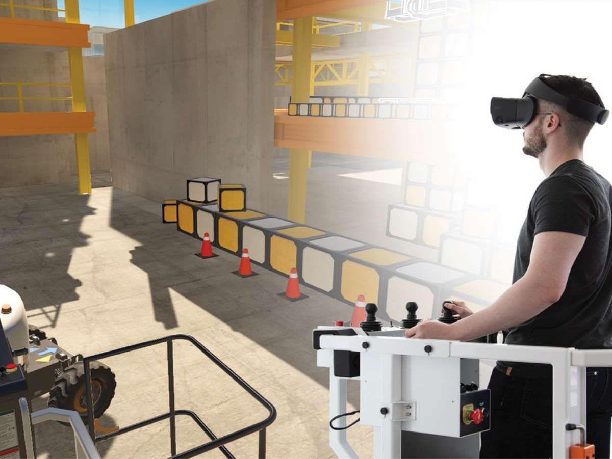 ANSI & ISO-Compliant VR MEWP Training | Halldale Group